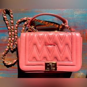 Designer Valentino pink purs